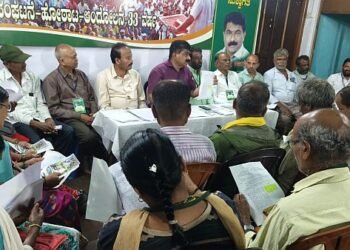 ಮಳೆ ಬಂದರೂ ನಿಲ್ಲಲ್ಲ ಈ ಹೋರಾಟ!