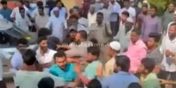 A fight breaks out at the wedding house!