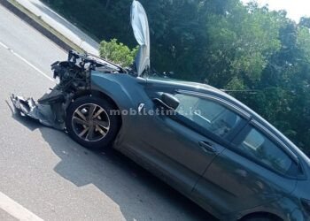 Biker who jumped the divider Eyewitness is the complainant!