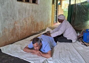 Hero of Naughty Nanny Get rid of joint pain without medicine!