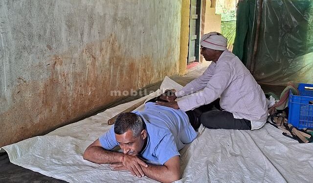 Hero of Naughty Nanny Get rid of joint pain without medicine!