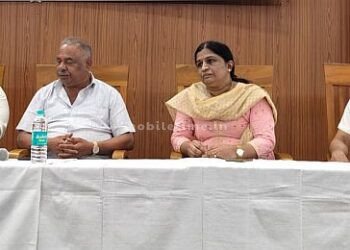 Sail-Ulvekar united on the hospital issue!