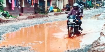Sirsi A thousand problems to fix a thousand potholes!