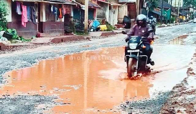 Sirsi A thousand problems to fix a thousand potholes!