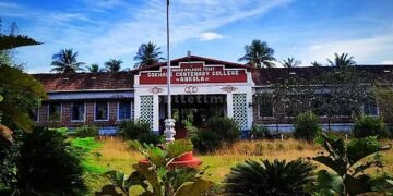 Two degrees in one course Passing PUC is enough to become a good teacher!