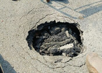 Karwar Kaiga road full of potholes!