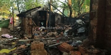 Cylinder explosion Chirekallai house ruptured.. ruptured!