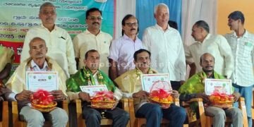 Honored for a successful beekeeper