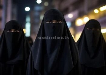 Jeweler rejects woman's words Those who came wearing burqas are the jewel thieves!