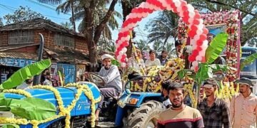 Nandi who is at the feet of God!