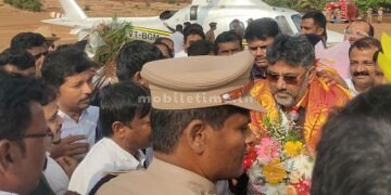 Pray to God for the Chief Minister's chair!