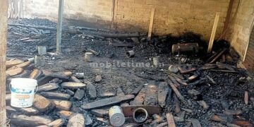 Short circuit Furniture burns along with machinery