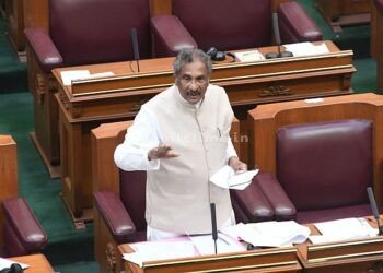 The minister was caught lying!