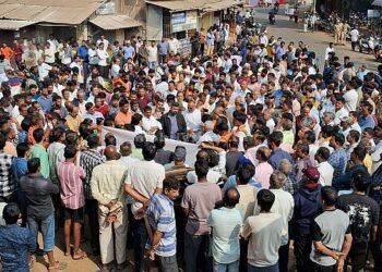 Protest condemning the murder Yellapur bandh a success!