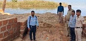 ನದಿ ಆಳ ಬಗೆದವರಿಗೆ ಕಾನೂನು ಕಂಟಕ!