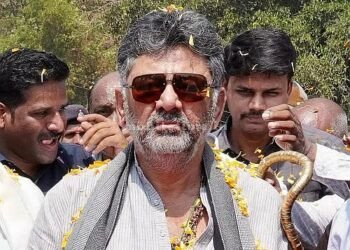 Congress MLAs.. shut up!