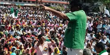 River linking Thousands of people object