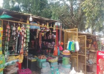 A stall that provided vegetables for thieves' meals!