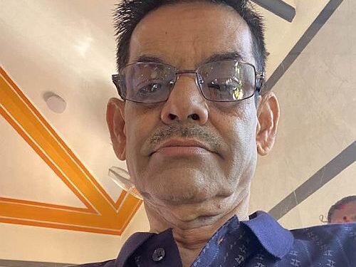 Money Priest Prabhakar Joshi Ashtaganta