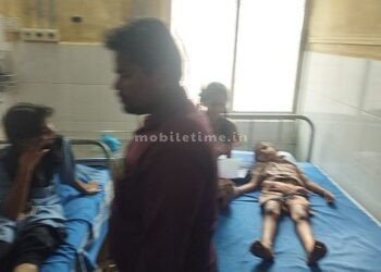 ಶಾಲಾ ಮಕ್ಕಳಿದ್ದ ಓಮಿನಿ ಪಲ್ಟಿ