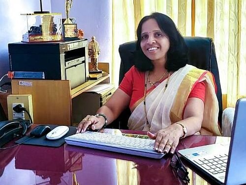 Skodves Cooperative Central award for female charioteer!