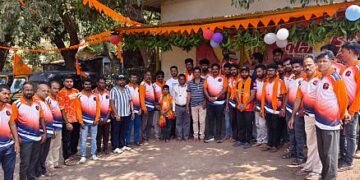 ರಿಕ್ಷಾ ಚಾಲಕರಿಂದ ಯುಗಾದಿ ಸಂಭ್ರಮ