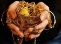 Gold stolen from Munji's house!