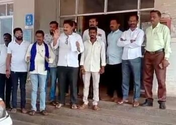 Officials who don't come even when called Dalit leaders should not be alarmed!