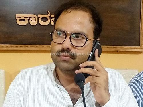 Ananda Asnotikar is tired of the menace of drunk phone calls!