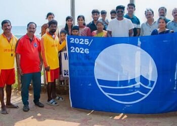 Honnavar Beau Flag recognition for beautiful sea