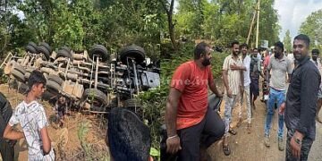 Lorry overturns Driver rescued