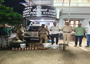 The pot merchant is a bell thief!