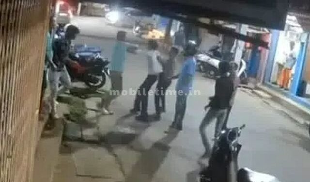 A big fight over a small matter!