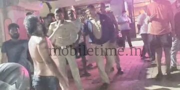 A rowdy who threatened the police!