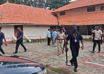 Email bomb sent to Karwar court!