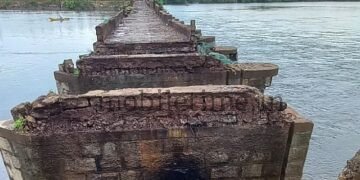 Kadawada Bridge connecting to the sea!