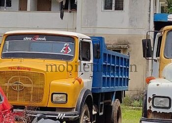 Karwar Illegal sand mining continues even during the rainy season!