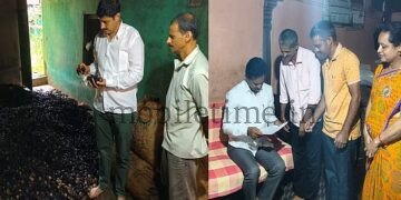 Congress makes promises at a BJP member's home They drank tea... the others paid the bill!