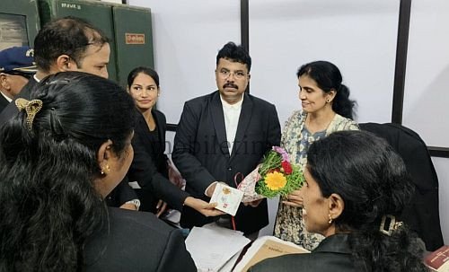 Lawyers Association Nagaraja is the president... Nagaraja is the secretary!