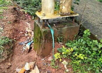 Yellapur Decorative light invites danger!
