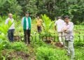 Ananthamurthy stands behind the encroachers!