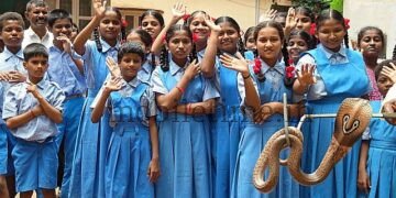 Karwar Innocent children get a glimpse of a real cobra!