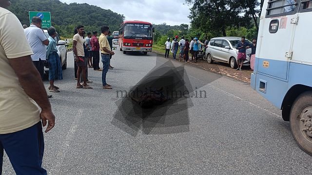 Kumta Elderly woman meant to visit relatives' home ends up at the cremation ground!