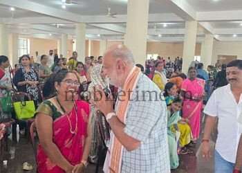 Yellapur Smiles on the faces of those who received homes!
