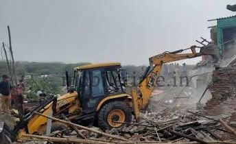 Ankola A wretch destroys a woman's home!