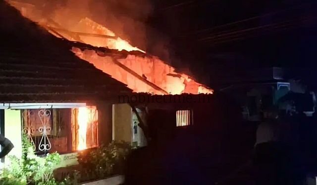 Ankola School reduced to ashes in a fire incident!